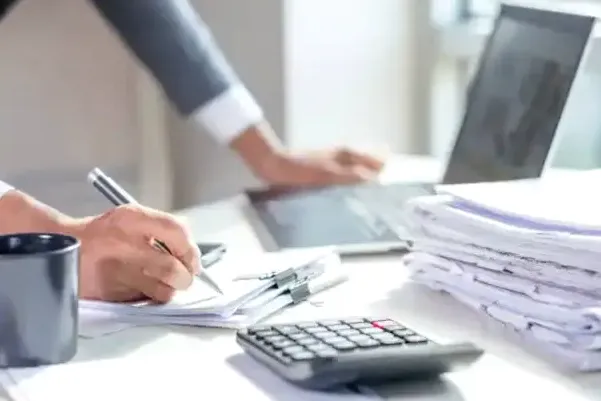 Detale produktu Ergonomia i wyposażenie stanowisk pracy przy komputerze